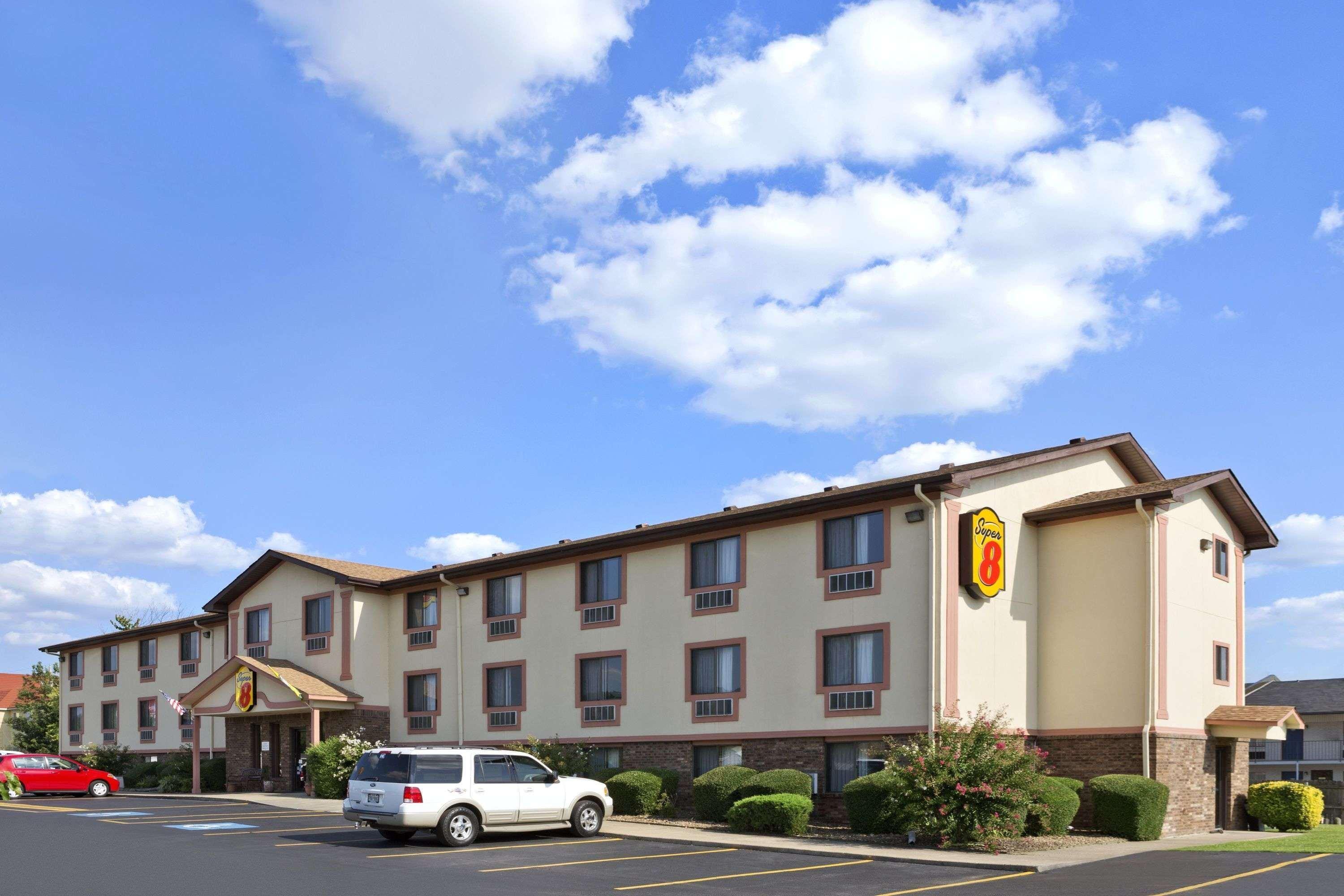 Super 8 By Wyndham Russellville Exteriör bild
