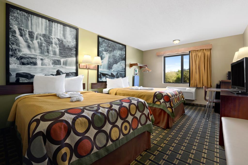 Super 8 By Wyndham Russellville Exteriör bild